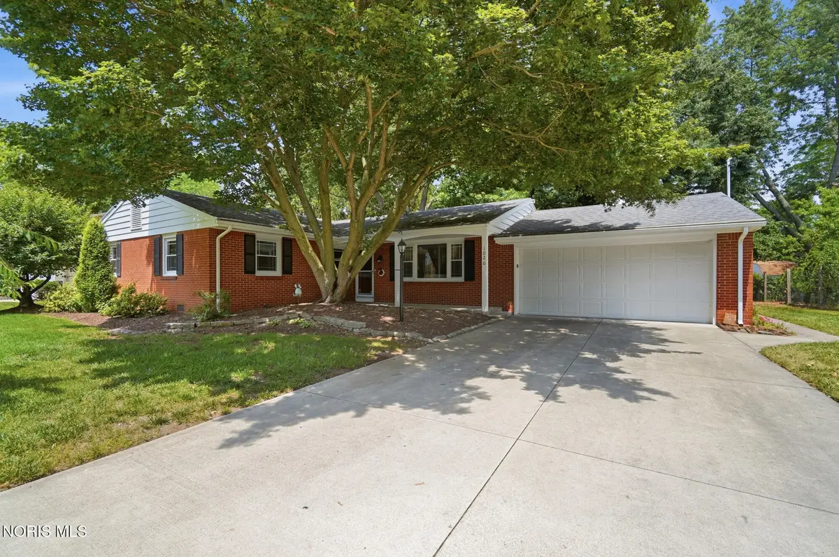 1020 Gustin Avenue, Bowling Green, OH 43402 - #1