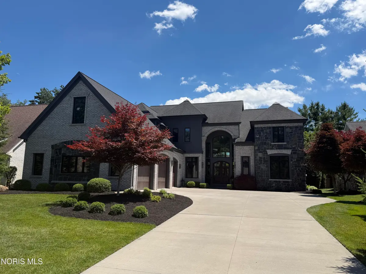 2 Corey Creek Road, Toledo, OH 43623 - #1