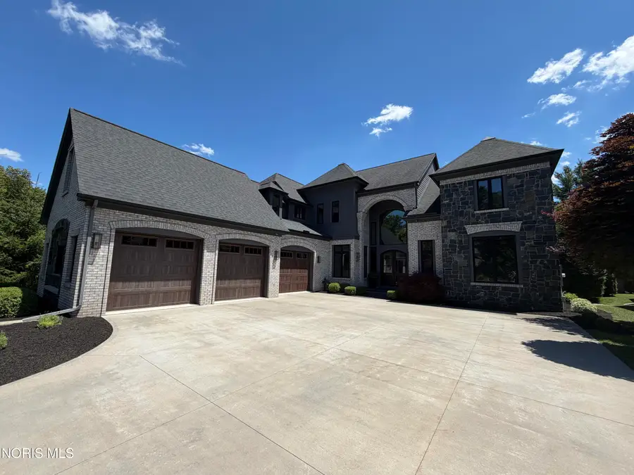 2 Corey Creek Road, Toledo, OH 43623 - #3