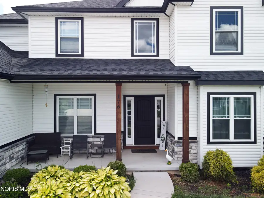 176 Avilyn Lane, Oregon, OH 43616 - #3