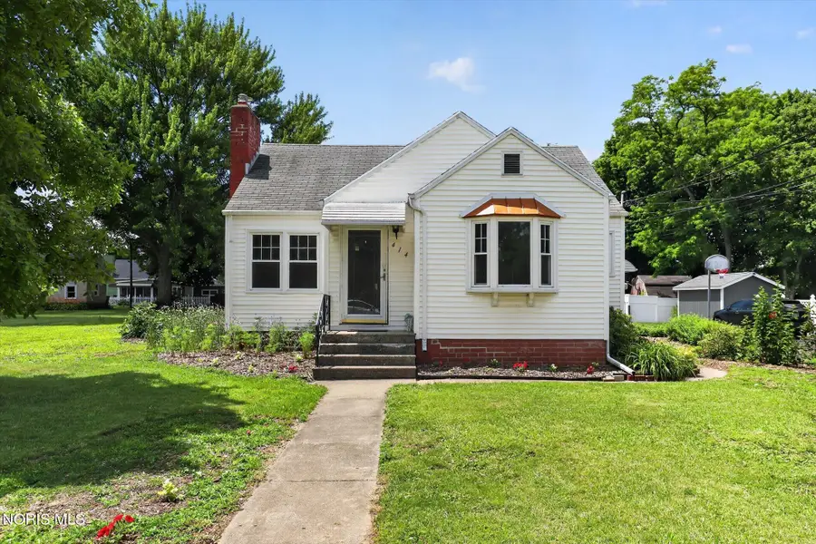 414 Findlay Street, Perrysburg, OH 43551 - #2