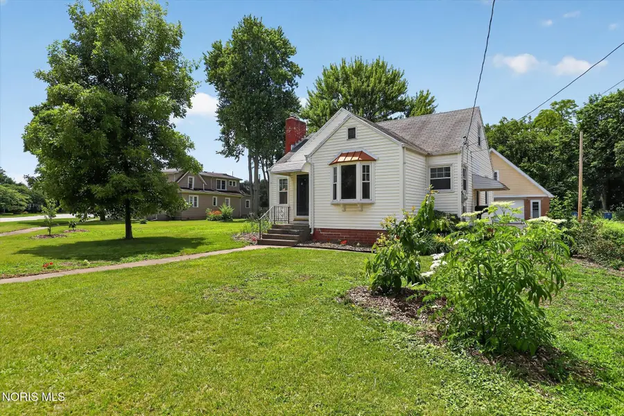 414 Findlay Street, Perrysburg, OH 43551 - #3