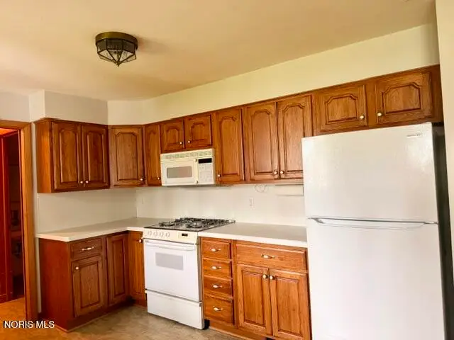 1636 Queenswood Drive, Findlay, OH 45840 - #3