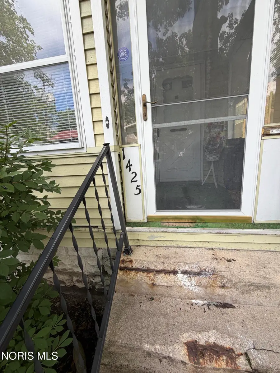 1425 Prouty Avenue, Toledo, OH 43609 - #3