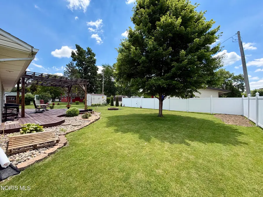 103 Monterey Road, Defiance, OH 43512 - #2