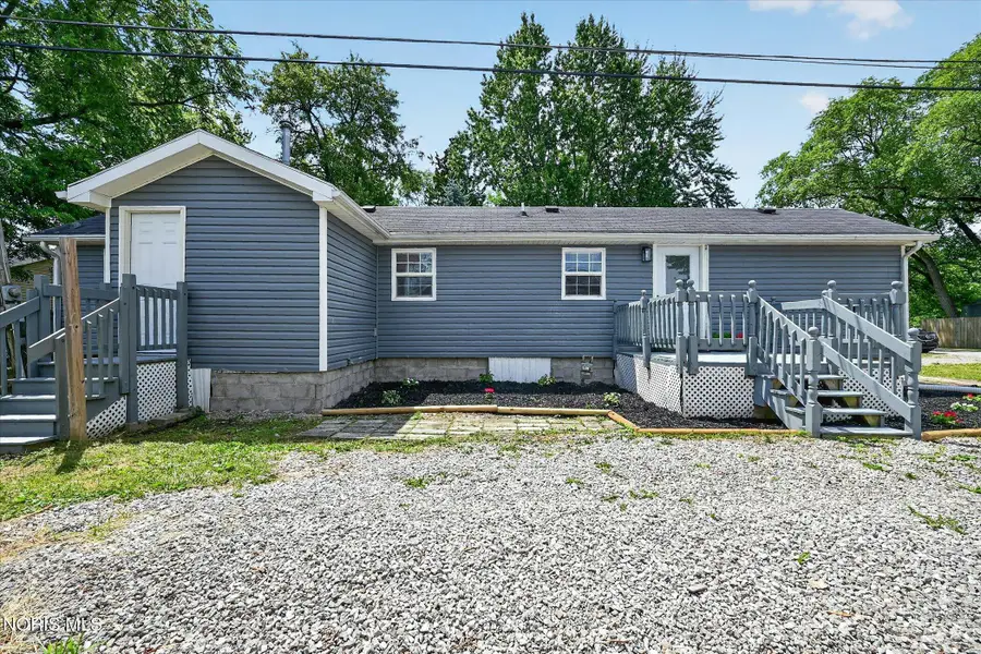 25864 Broad Street, Perrysburg, OH 43551 - #2