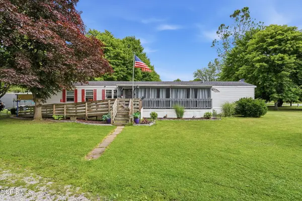 8626 Yawberg Road, Whitehouse, OH 43571