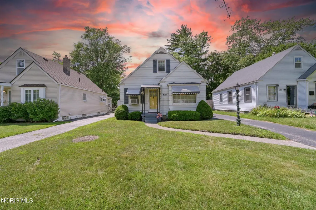 3647 Roanoke Road, Toledo, OH 43613 - #1