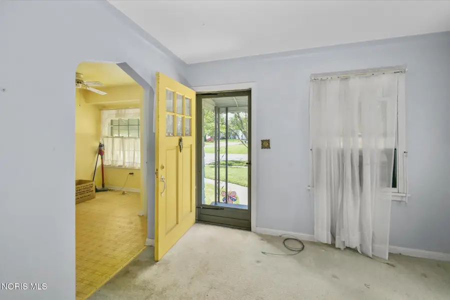 3647 Roanoke Road, Toledo, OH 43613 - #3