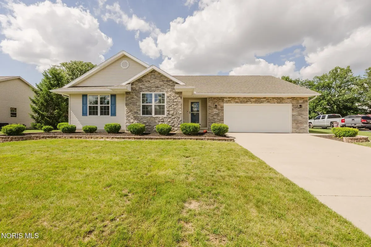 2440 Bluestone Drive, Findlay, OH 45840 - #1
