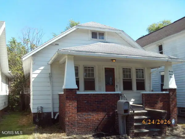 2034 Fairfax Road, Toledo, OH 43613