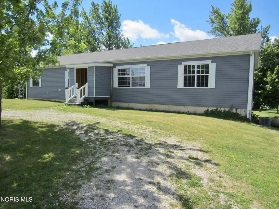 366 Seneca Drive, Montpelier, OH 43543 - #2