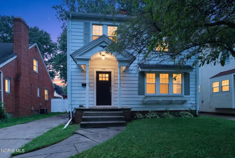 2227 Portsmouth Avenue, Toledo, OH 43613 - #3