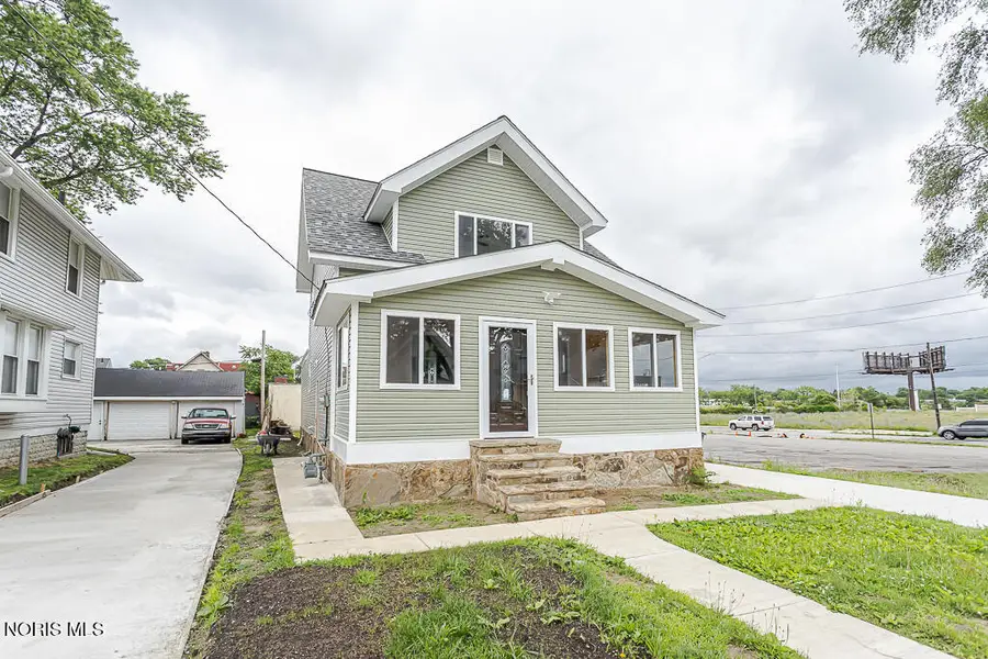 3812 Martha Avenue, Toledo, OH 43612 - #2