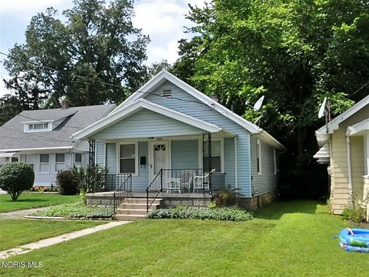 2226 Mellwood Avenue, Toledo, OH 43613 - #1