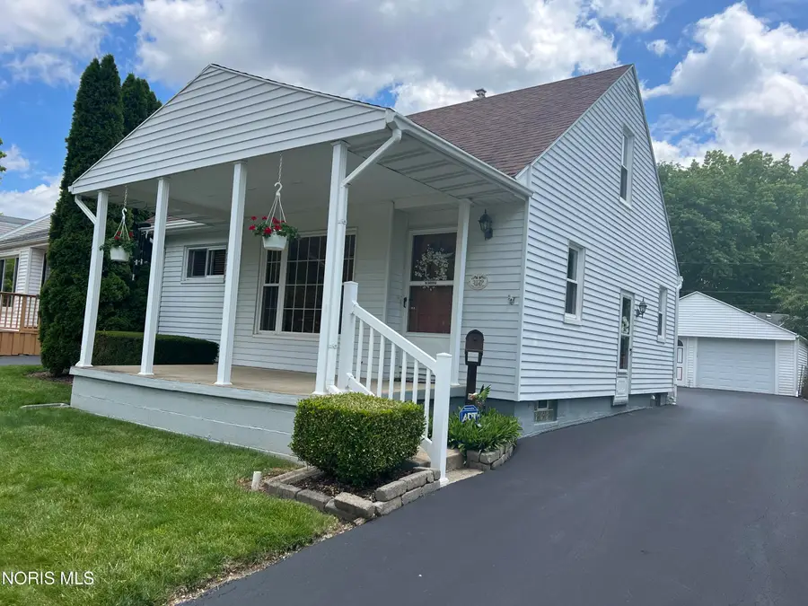 3129 Daleford Drive, Toledo, OH 43614 - #2