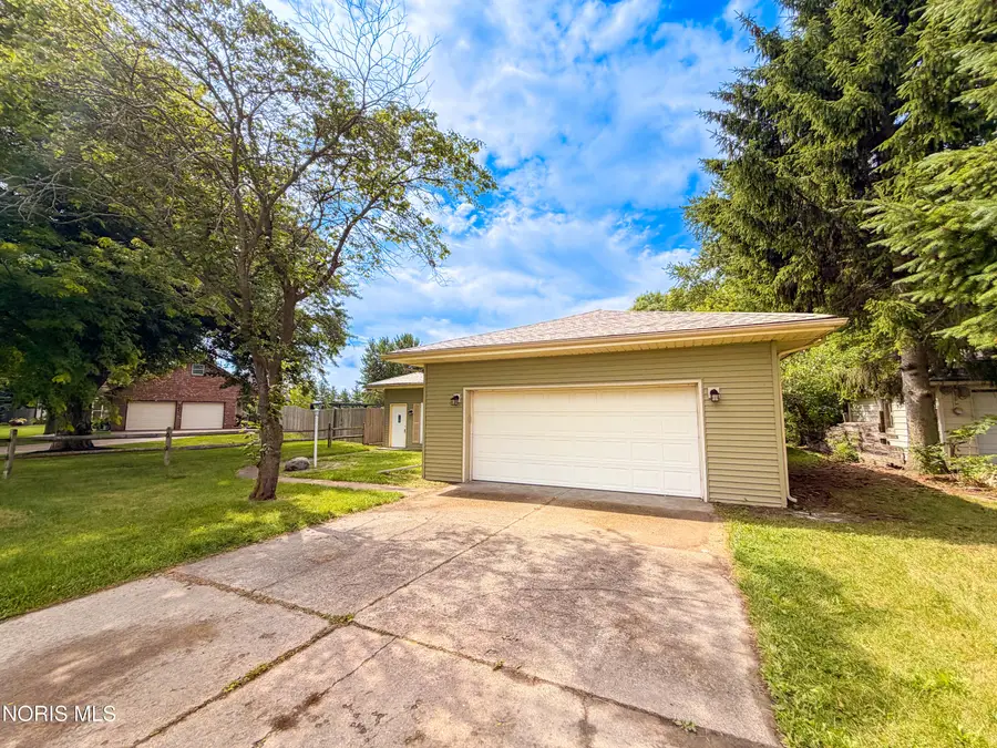 5840 Cedar Point Road, Oregon, OH 43616 - #3
