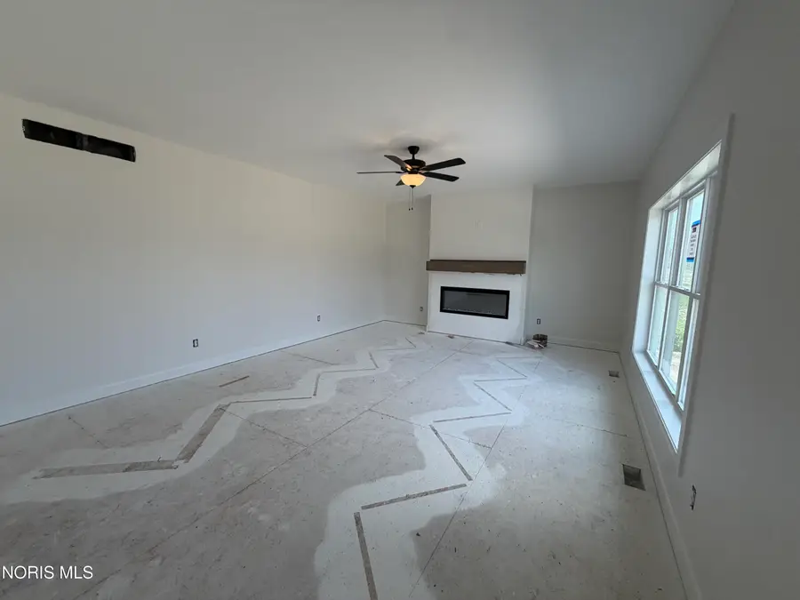5045 Magnolia Drive, Oregon, OH 43616 - #3