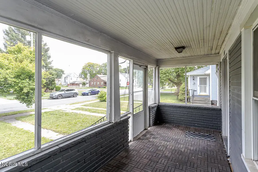 4235 Belmar Avenue, Toledo, OH 43612 - #3