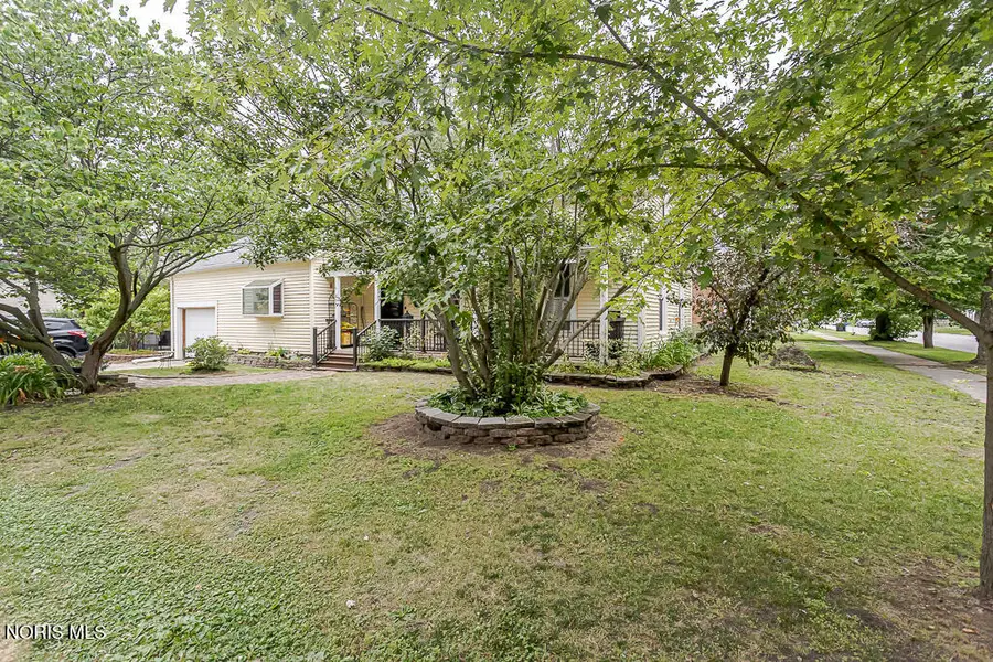 215 N Main Street, Swanton, OH 43558 - #2