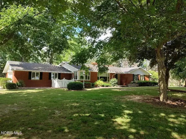 15186 Harris Road, Defiance, OH 43512