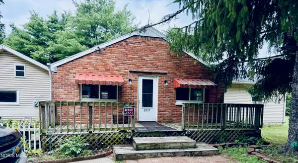 2035 N Crissey Road, Holland, OH 43528
