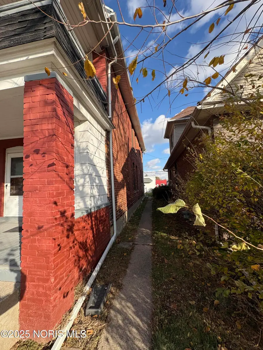 743 Forsythe Street, Toledo, OH 43605 - #2