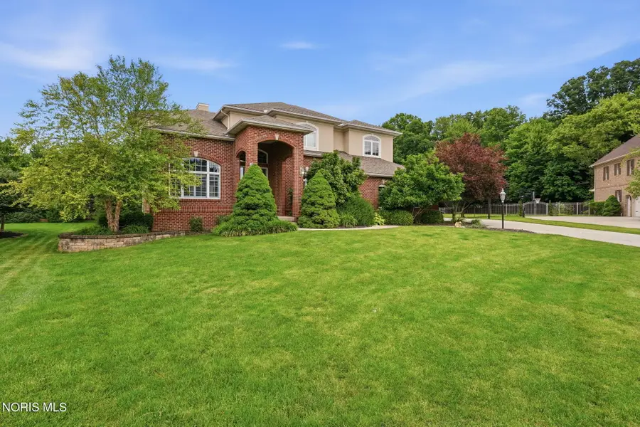 456 Strathaven Drive, Findlay, OH 45840 - #2