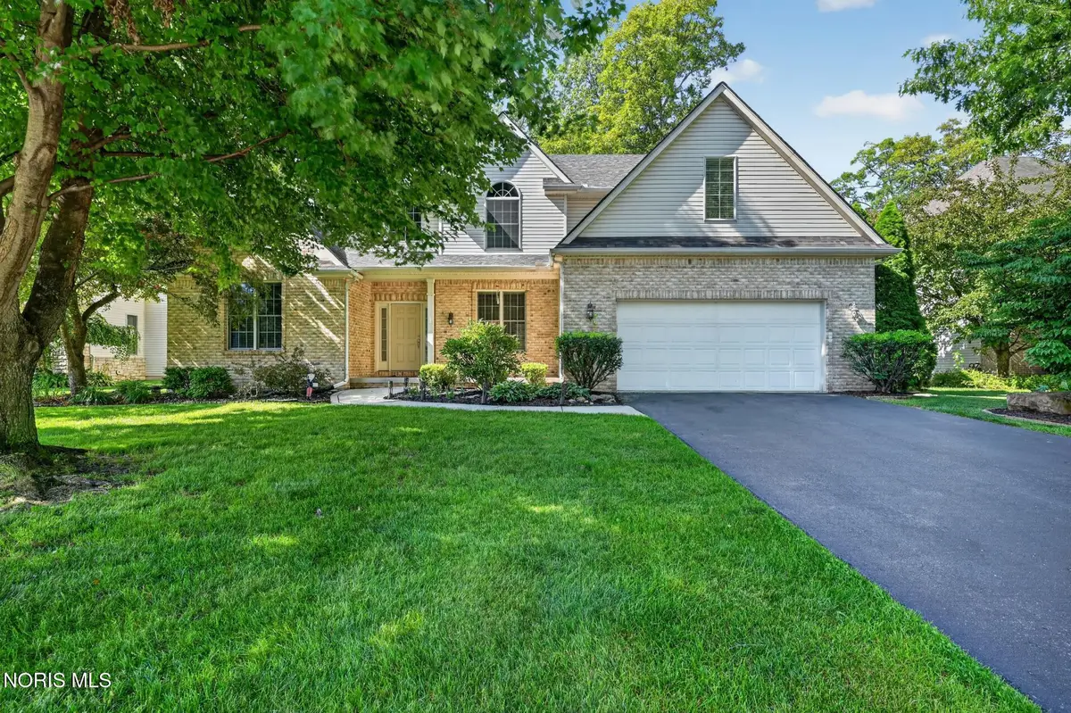 8855 Walnut Trail, Sylvania, OH 43560 - #1