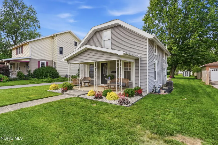 228 E Wallace Street, Findlay, OH 45840 - #3