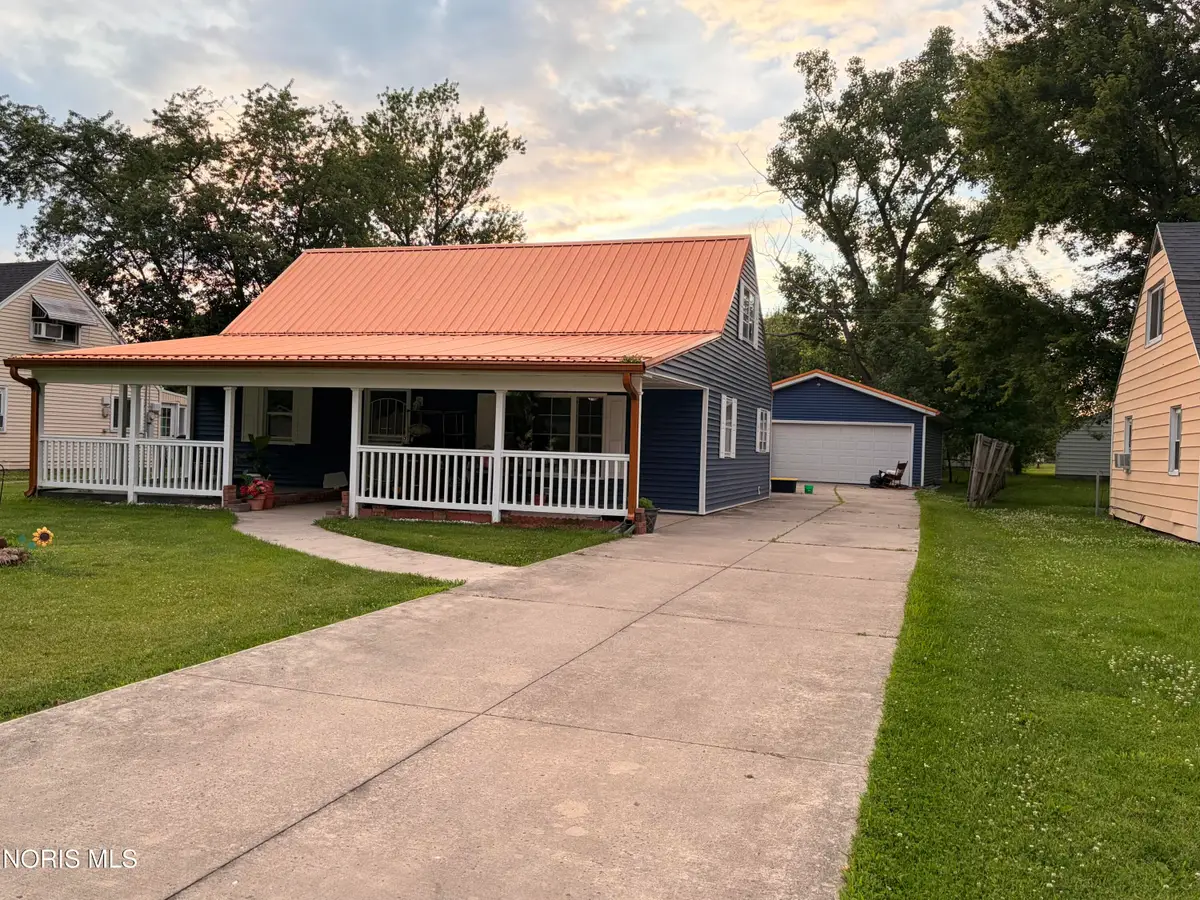 1566 Westgate Drive, Defiance, OH 43512 - #1