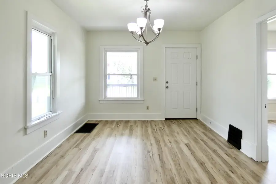 1838 Giant Street, Toledo, OH 43613 - #2