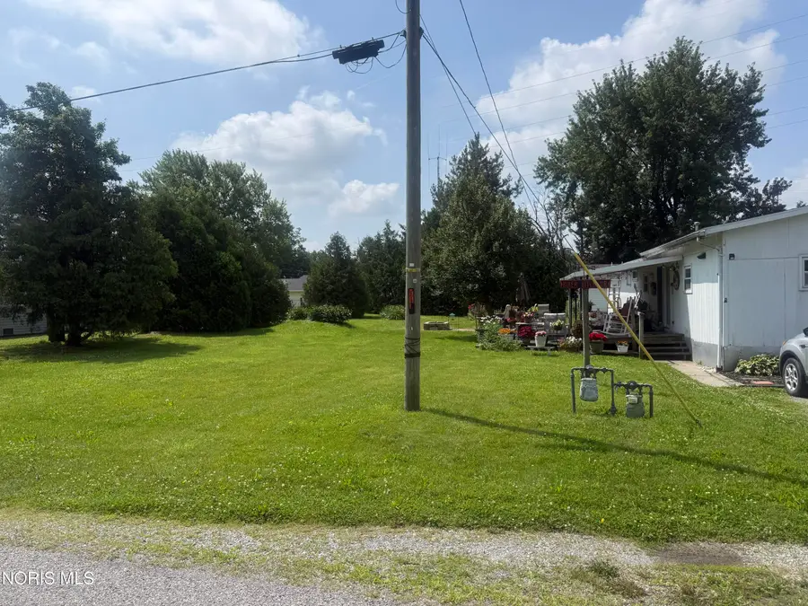 610 E Lane Avenue, Lima, OH 45801 - #3