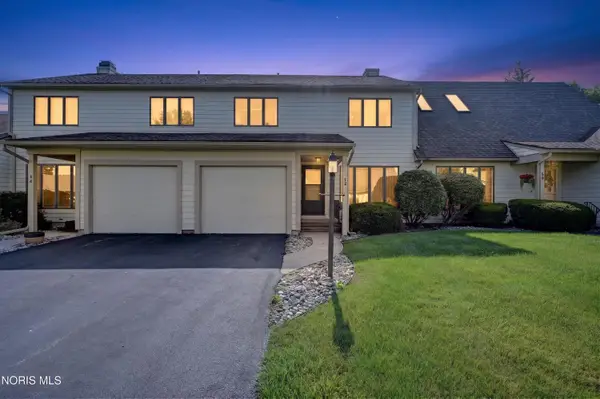 12 Gatewood Drive, Waterville, OH 43566