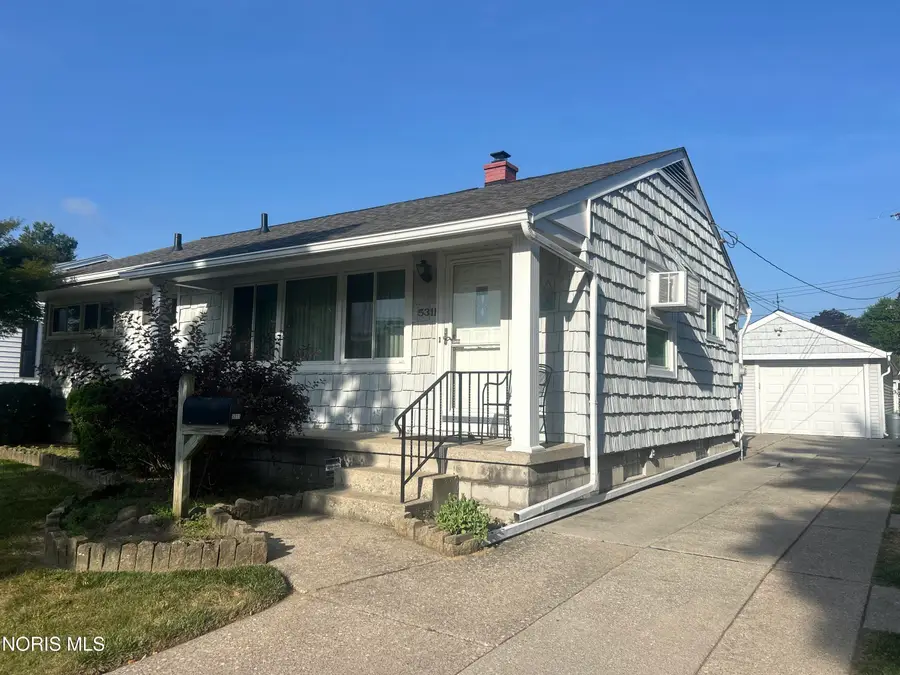 5311 Fern Drive, Toledo, OH 43613 - #2