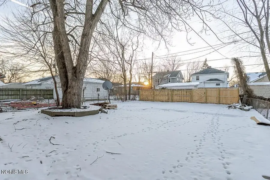734 Brighton Avenue, Toledo, OH 43609 - #3