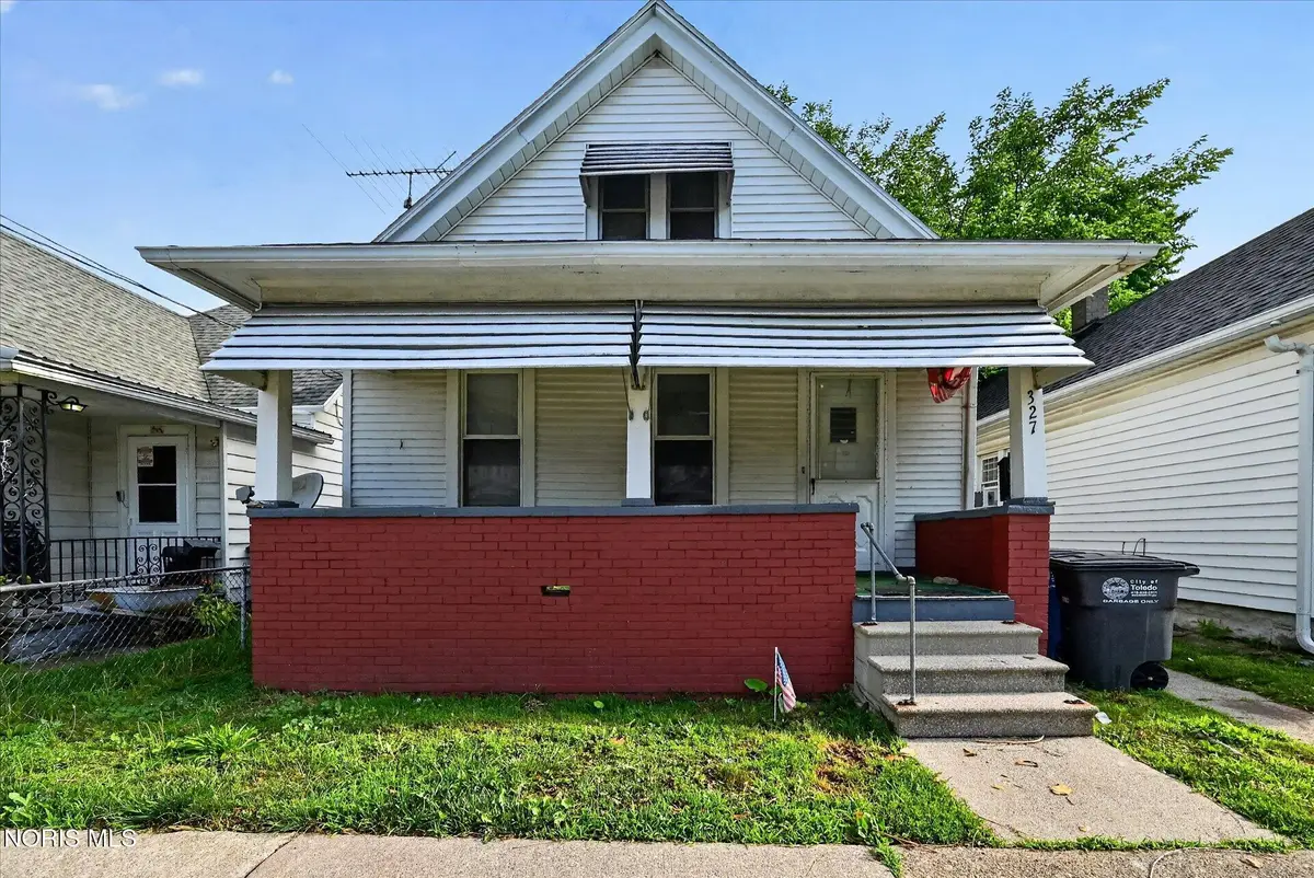 327 Dexter Street, Toledo, OH 43608 - #1