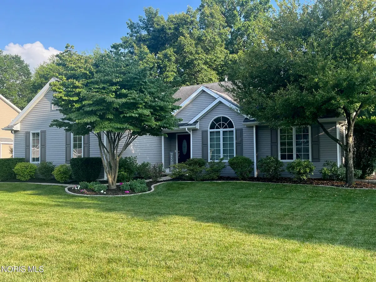 8329 Sycamore Woods Lane, Holland, OH 43528 - #1