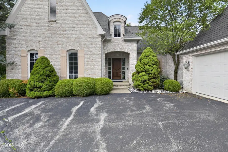 15 Stableside Road, Ottawa Hills, OH 43615 - #2