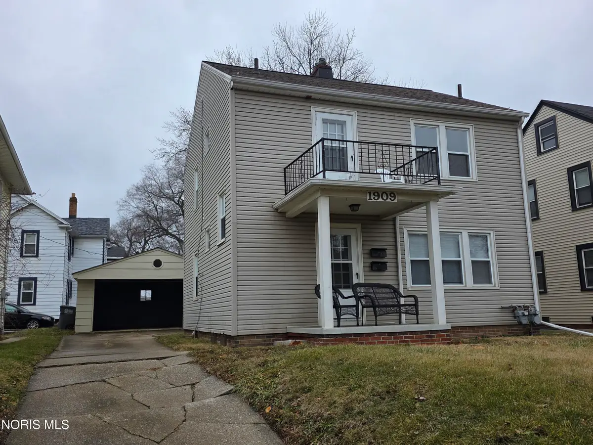 1909 Wyndhurst Road, Toledo, OH 43607 - #1