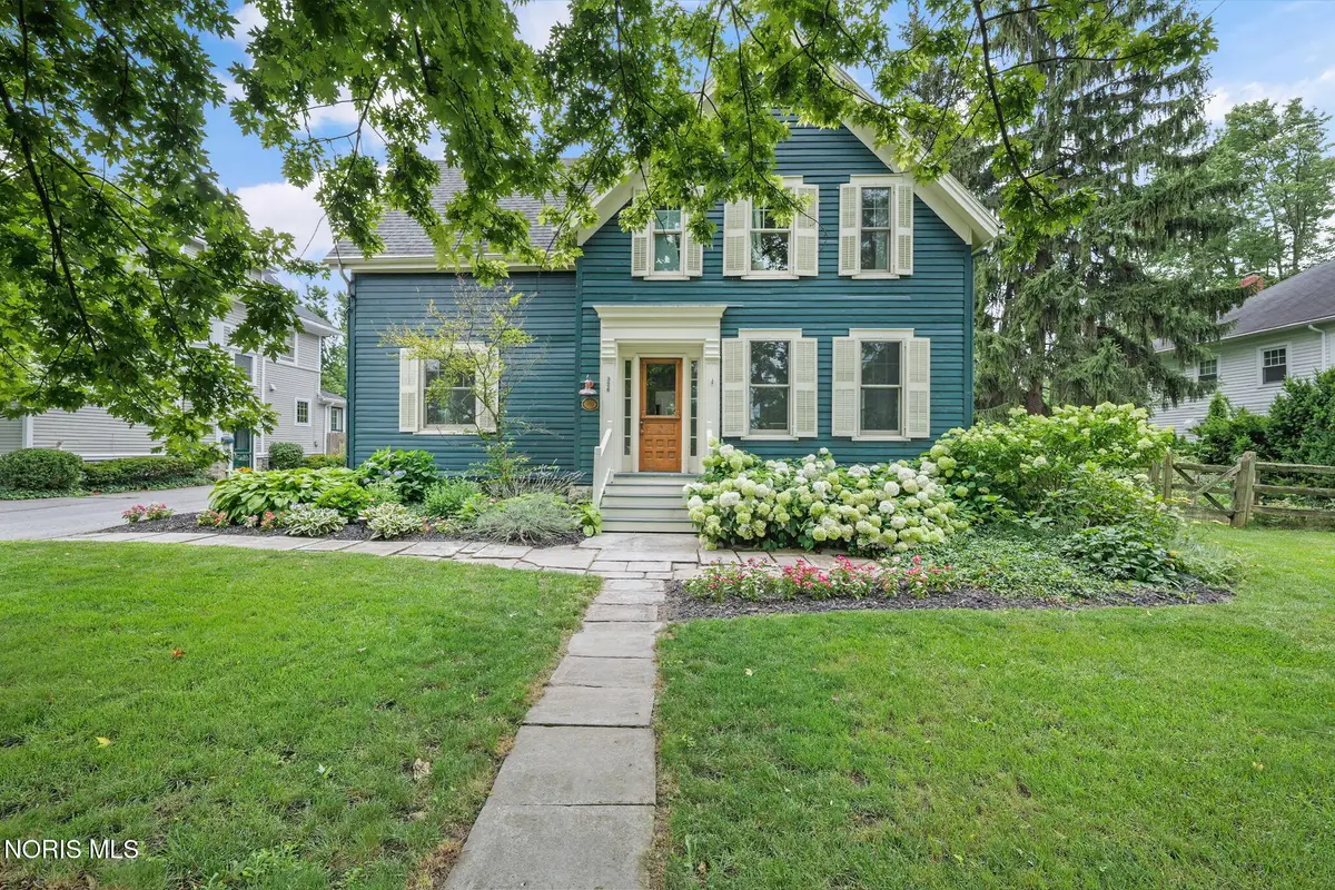 326 W Front Street, Perrysburg, OH 43551 - #1