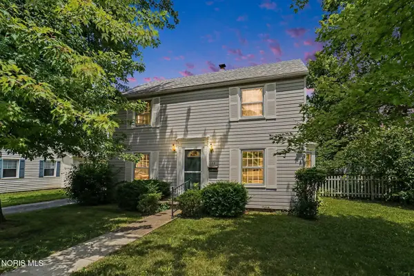 106 E 5th Street, Genoa, OH 43430