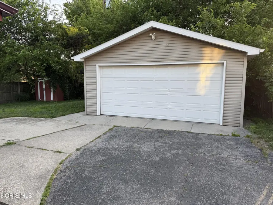 3747 Stannard Drive, Toledo, OH 43613 - #2