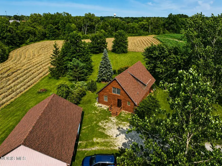 305 S Toussaint-portage Road, Oak Harbor, OH 43449 - #3