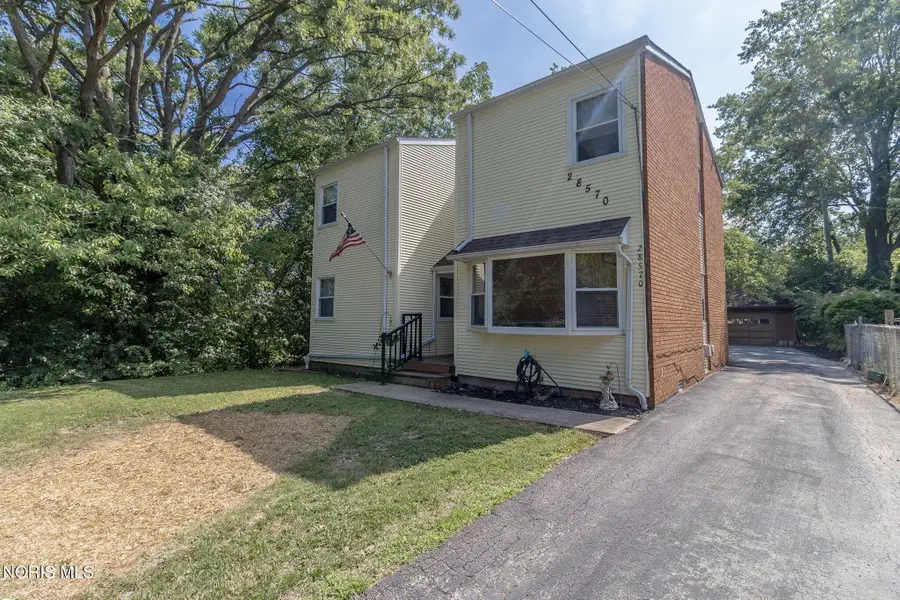 28570 Simmons Road, Perrysburg, OH 43551 - #2