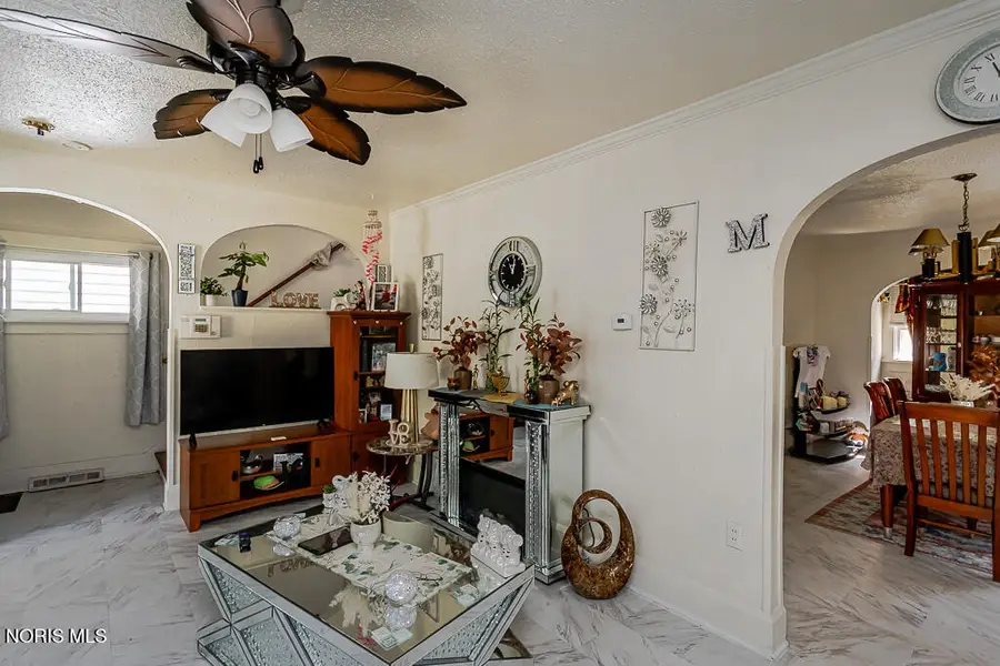 3316 Jeannette Avenue, Toledo, OH 43608 - #3