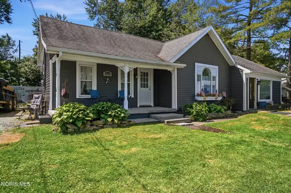 20225 Walnut Street, Weston, OH 43569