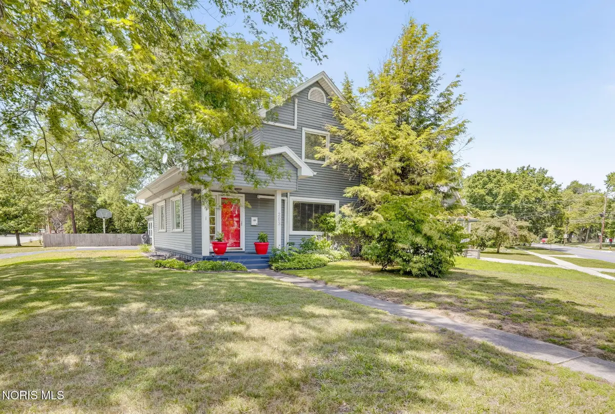 203 Haskins Road, Bowling Green, OH 43402 - #1