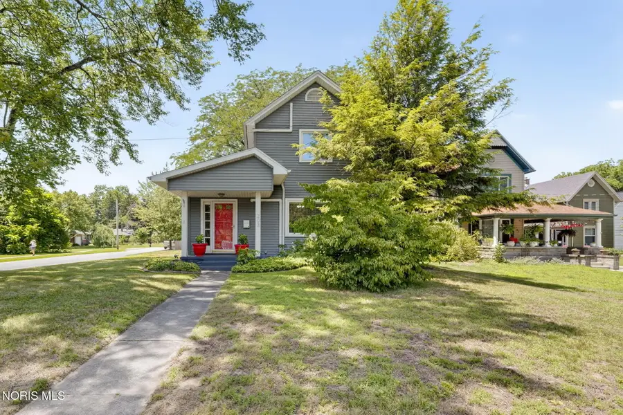 203 Haskins Road, Bowling Green, OH 43402 - #2