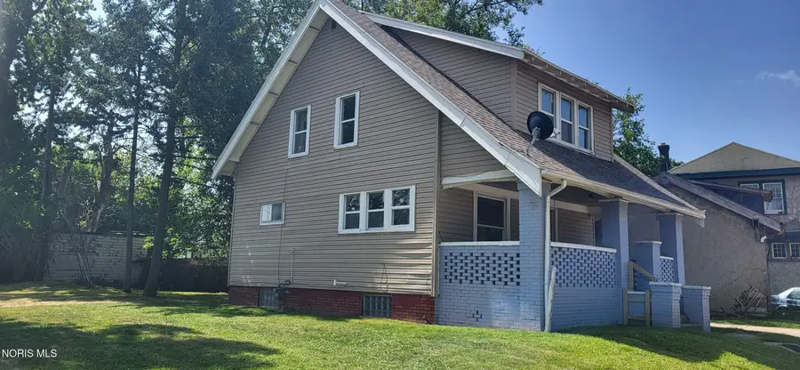 3402 N Detroit Avenue, Toledo, OH 43610 - #2